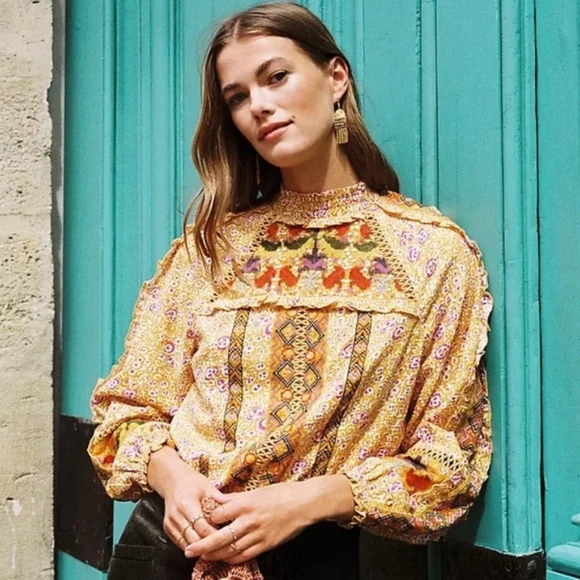 Maeve for Anthropologie Goldie Embroidered Blouse – Multiple Sizes - Picture 4 of 9